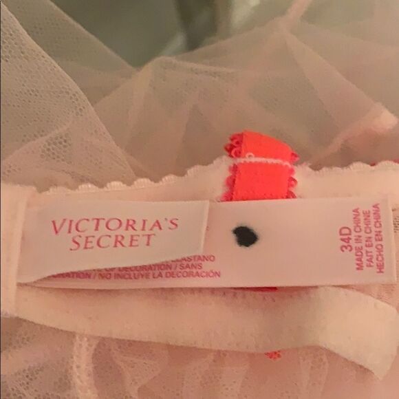 VICTORIA’S Secret satin baby doll - Picture 4 of 5